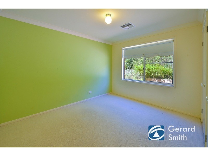 19 Brendan Place, Oakdale NSW 2570