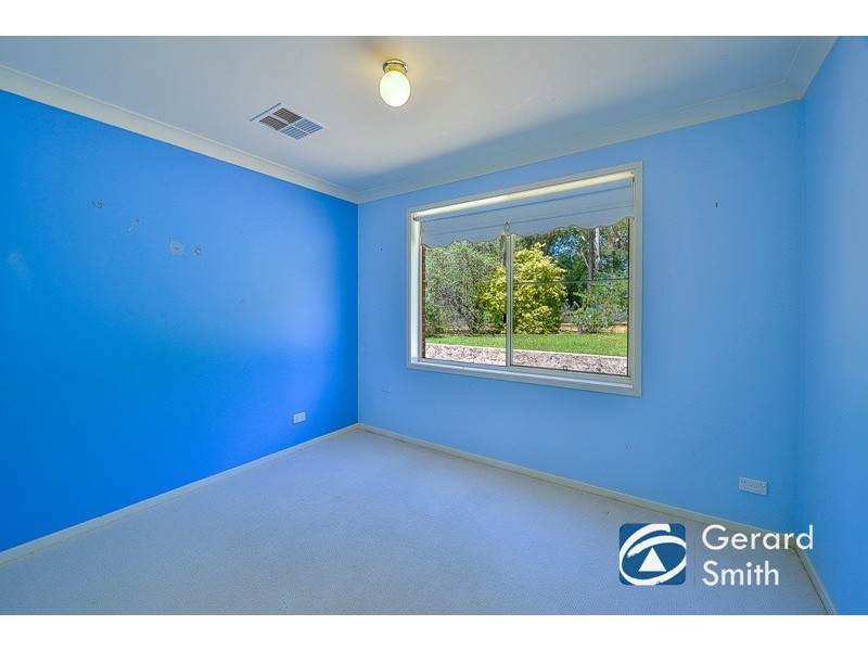 19 Brendan Place, Oakdale NSW 2570