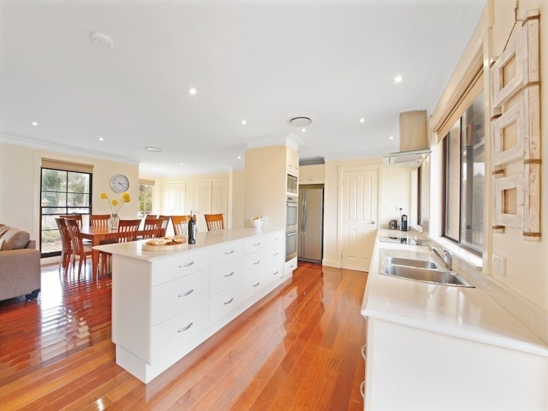 40 Mockingbird Road, Pheasants Nest NSW 2574