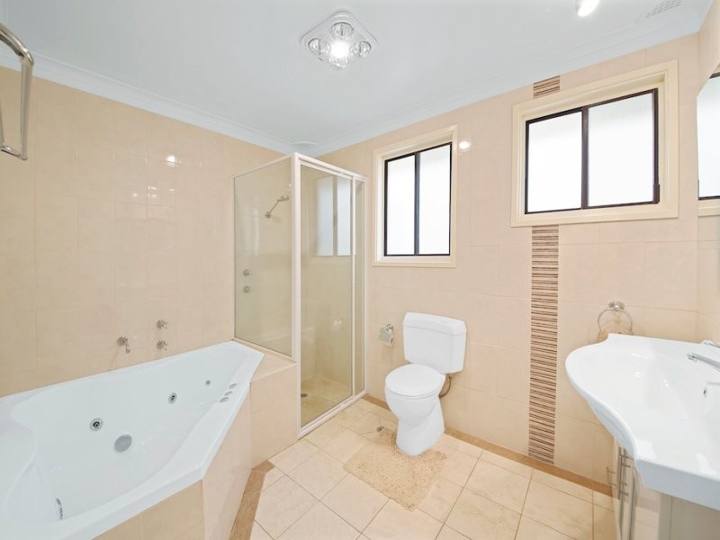 40 Mockingbird Road, Pheasants Nest NSW 2574