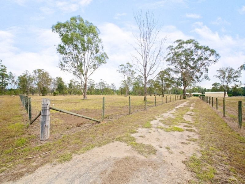 40 Mockingbird Road, Pheasants Nest NSW 2574