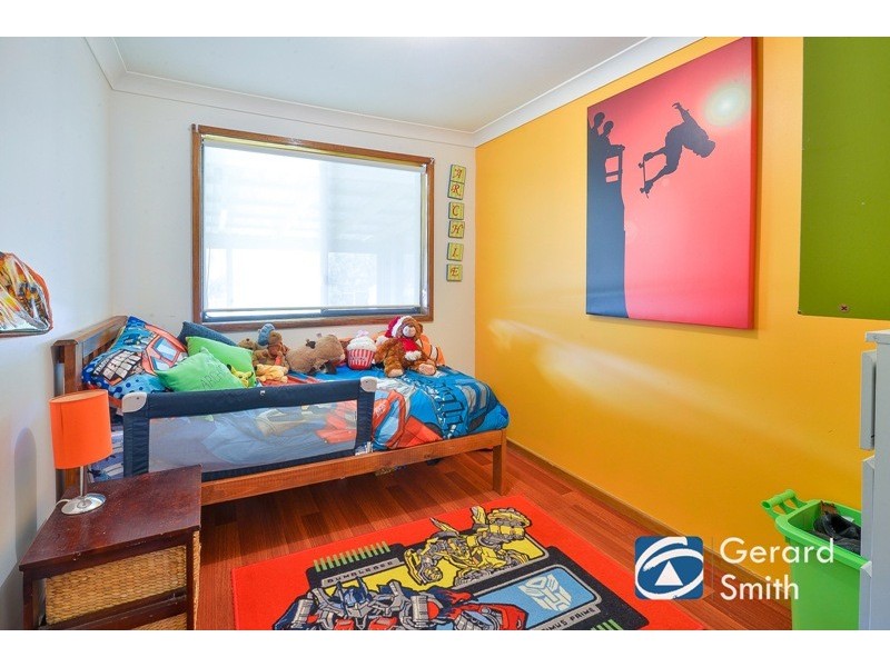 17 Middleton Place, Picton NSW 2571