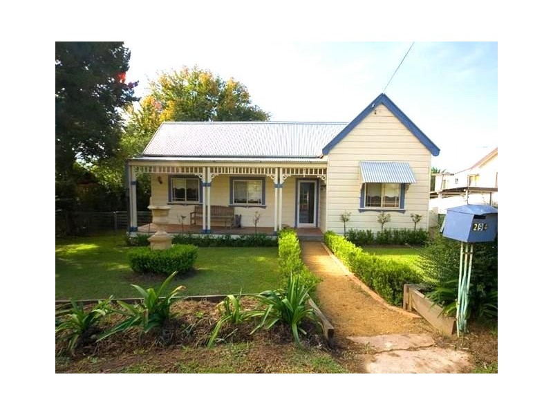 294 Argyle Street, Picton NSW 2571