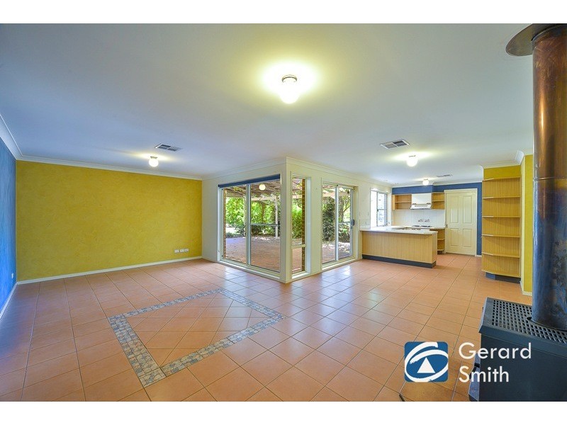 19 Brendan Place, Oakdale NSW 2570