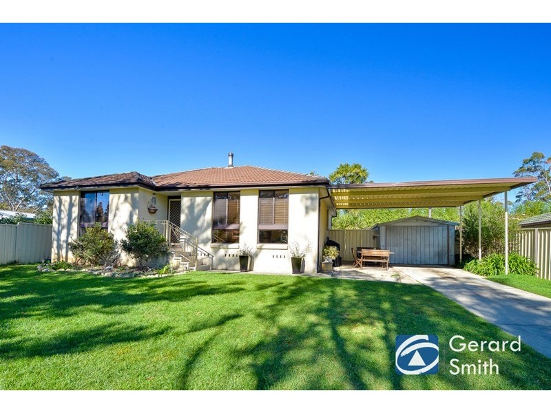 5 Pearce Street, Hill Top NSW 2575