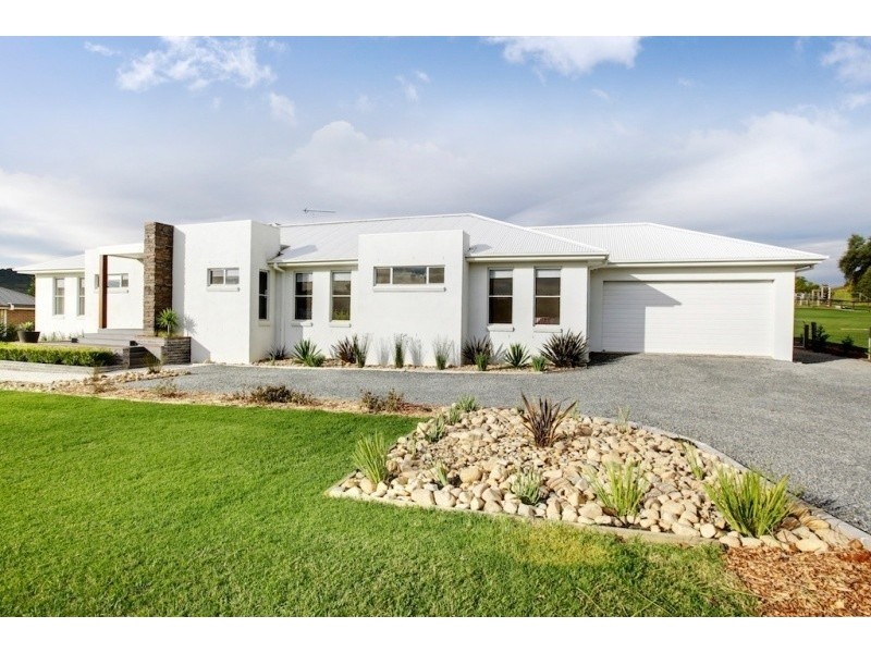 4 Stargard Crescent, Picton NSW 2571