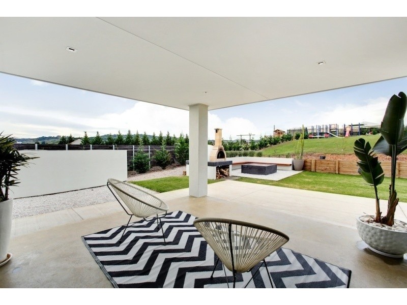 4 Stargard Crescent, Picton NSW 2571