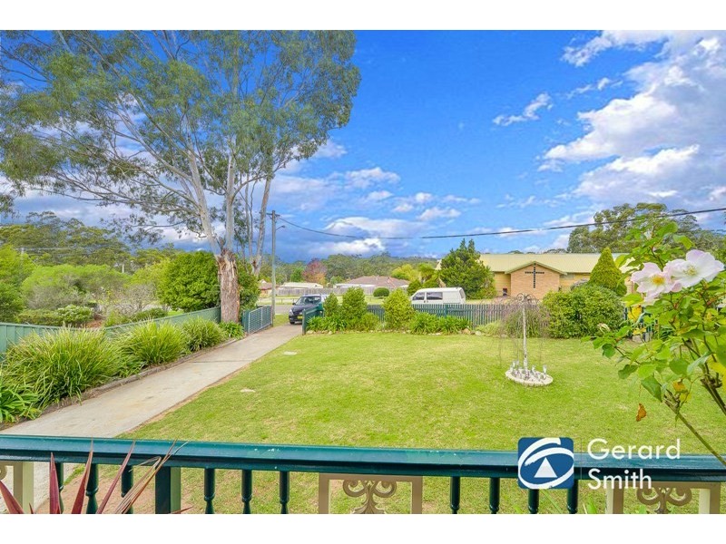 4 Bertha Street, Hill Top NSW 2575