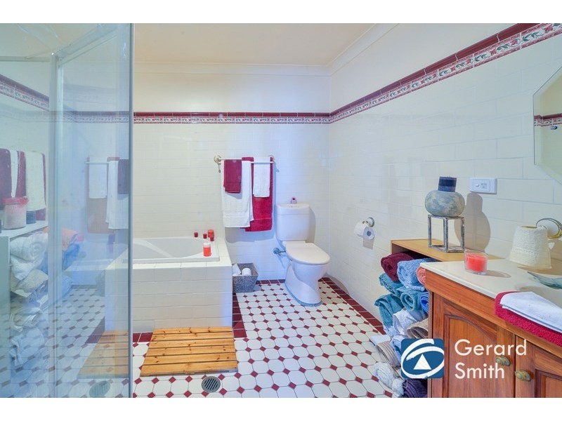 4 Bertha Street, Hill Top NSW 2575