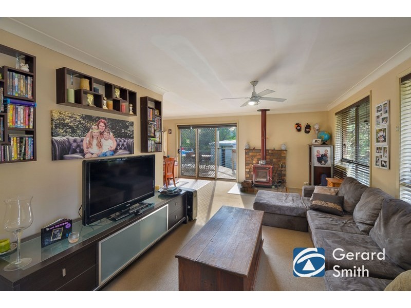 16 Alma Place, Thirlmere NSW 2572