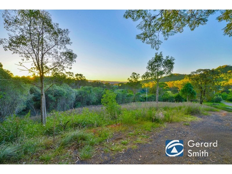 329 Calf Farm Road, Mount Hunter NSW 2570