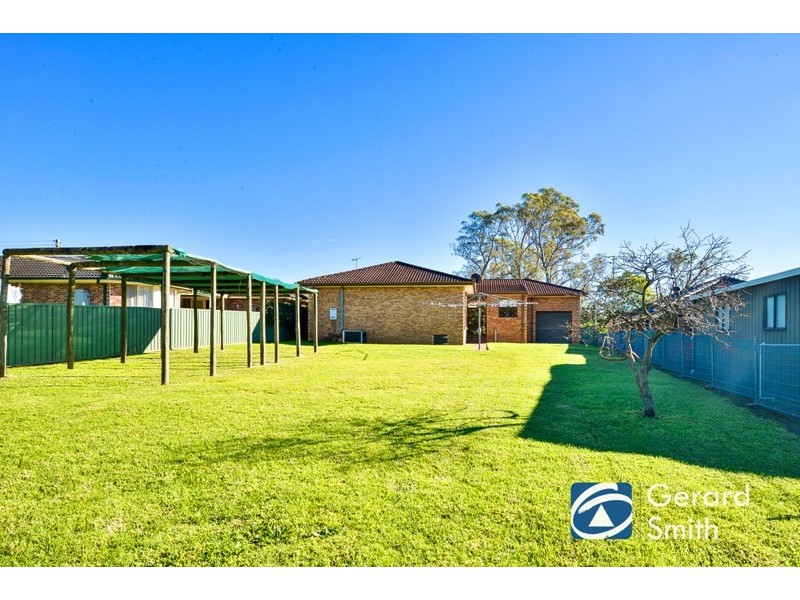 30 Struan Street, Tahmoor NSW 2573