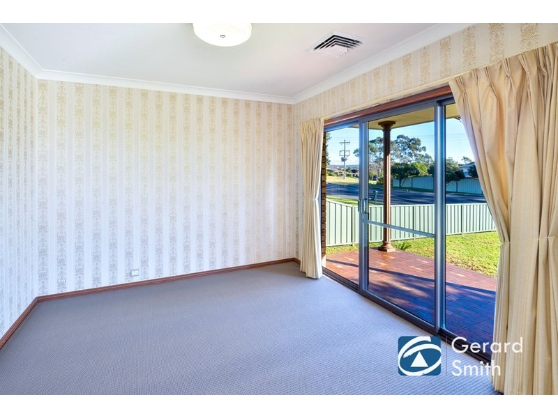 30 Struan Street, Tahmoor NSW 2573