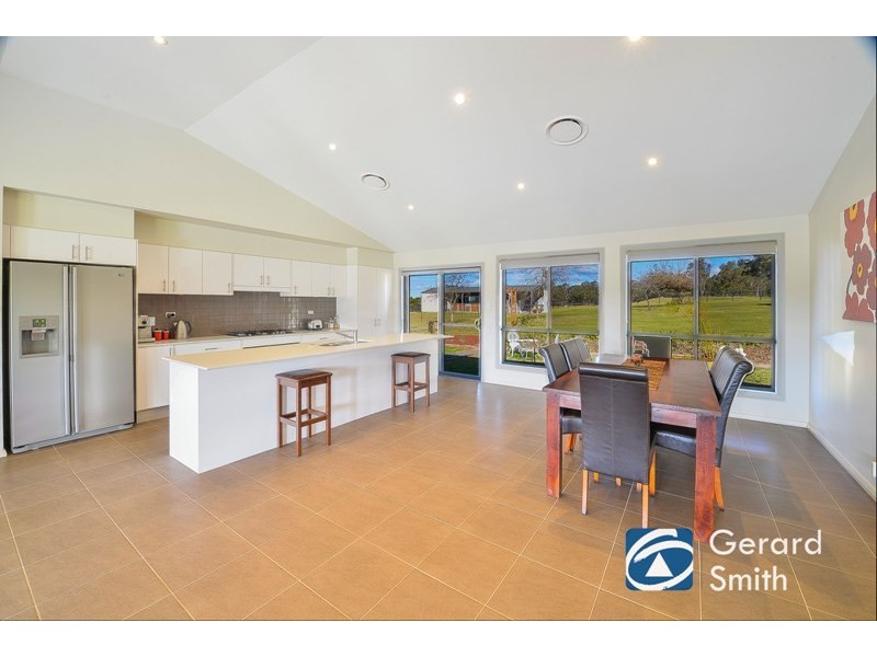 9 Estonian Road, Thirlmere NSW 2572