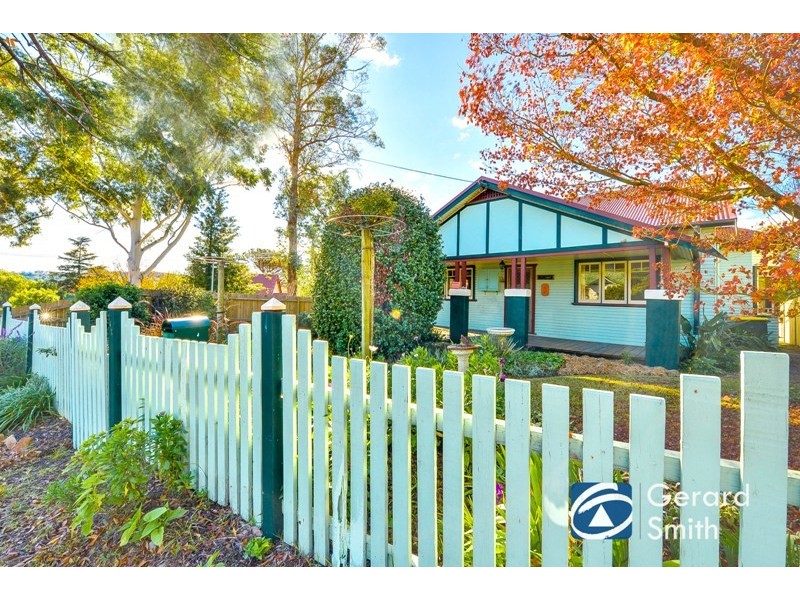 242 Argyle Street, Picton NSW 2571