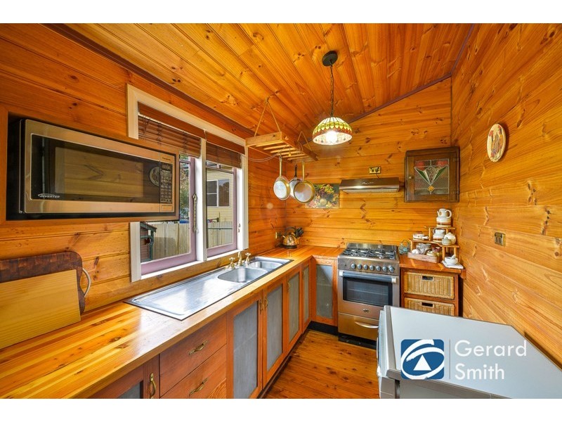 242 Argyle Street, Picton NSW 2571
