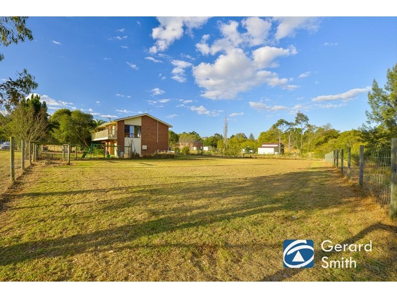 15 Rumker Street, Picton NSW 2571
