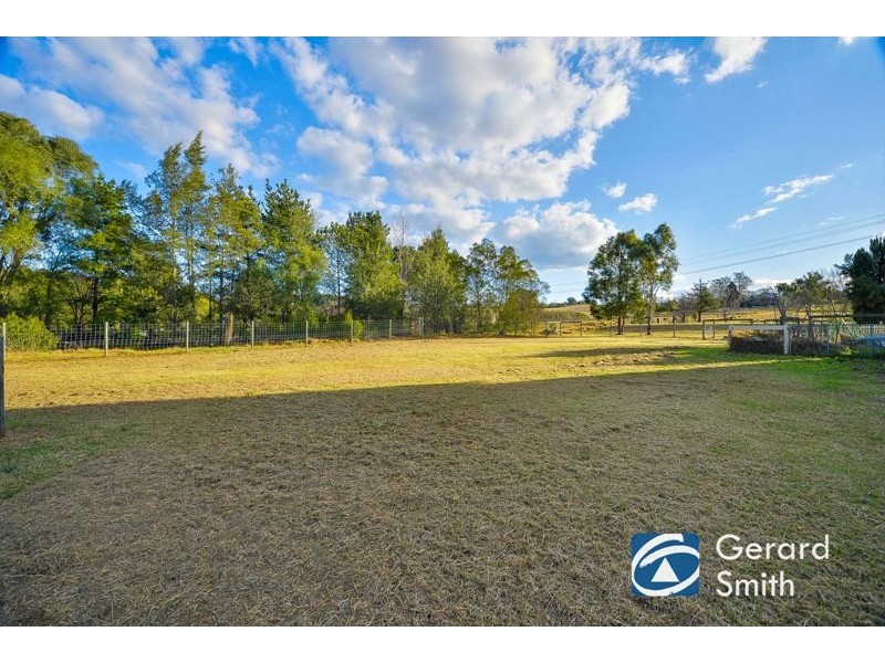 15 Rumker Street, Picton NSW 2571