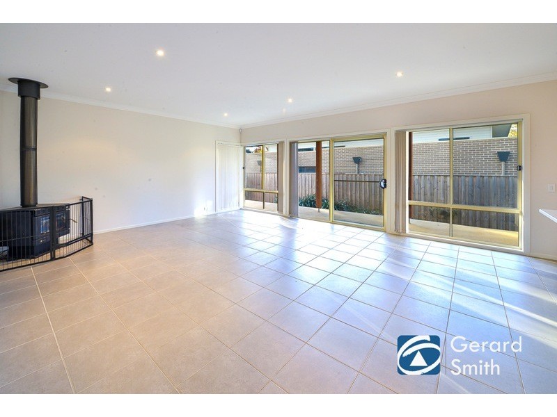 37 West Parade, Hill Top NSW 2575