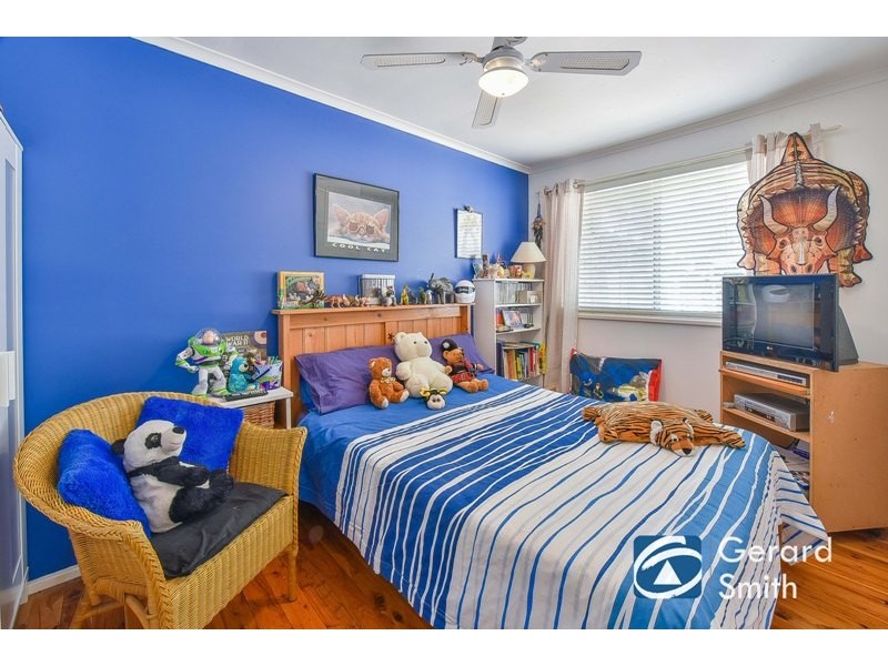 5 Mitchell Place, Douglas Park NSW 2569