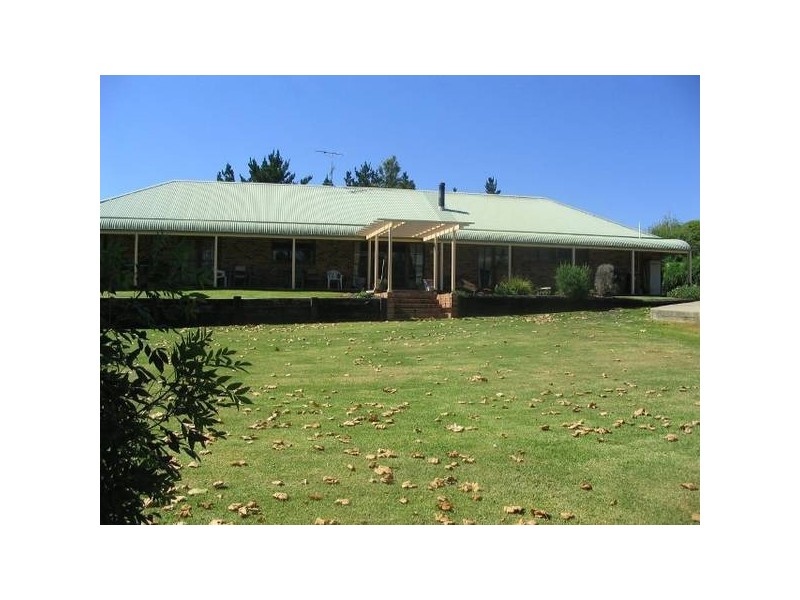 13-15 Park AVENUE, Tahmoor NSW 2573