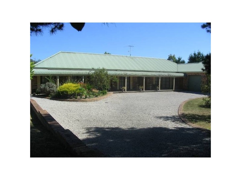 13-15 Park AVENUE, Tahmoor NSW 2573