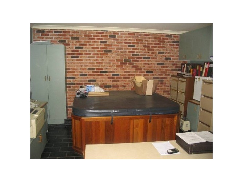 13-15 Park AVENUE, Tahmoor NSW 2573