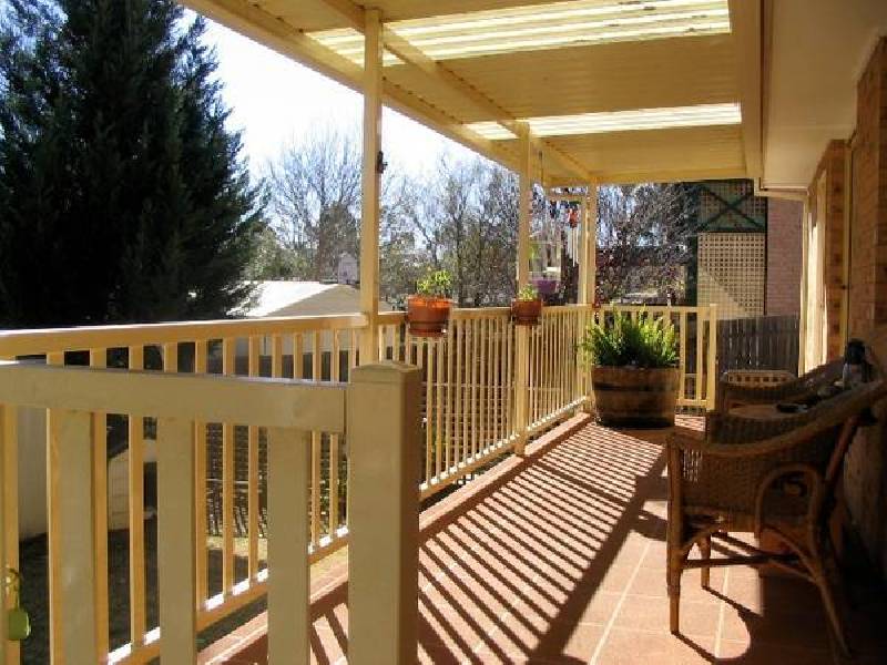 8 Haddon Place, Picton NSW 2571