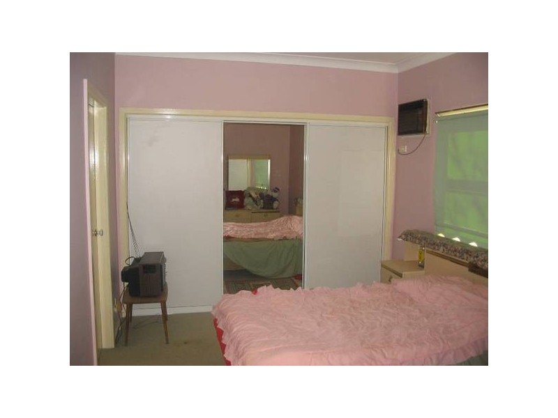 20 Rita Street, Thirlmere NSW 2572