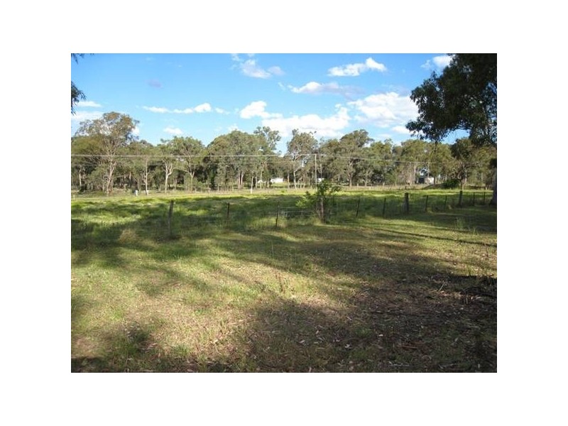 155 Oaks Road, Thirlmere NSW 2572