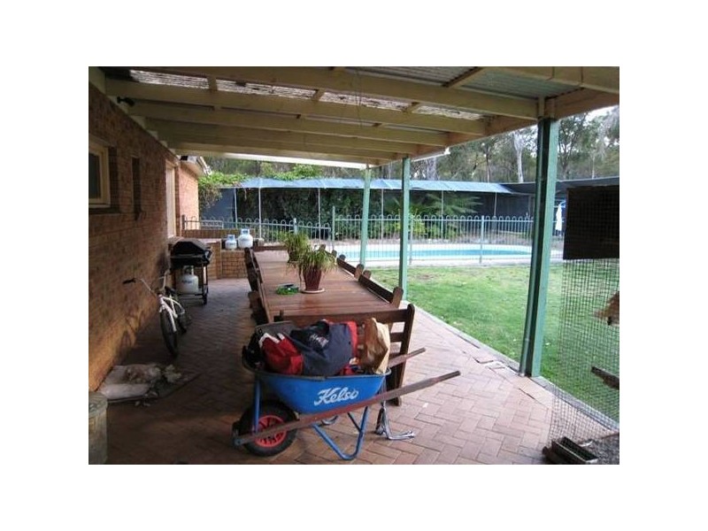 155 Oaks Road, Thirlmere NSW 2572