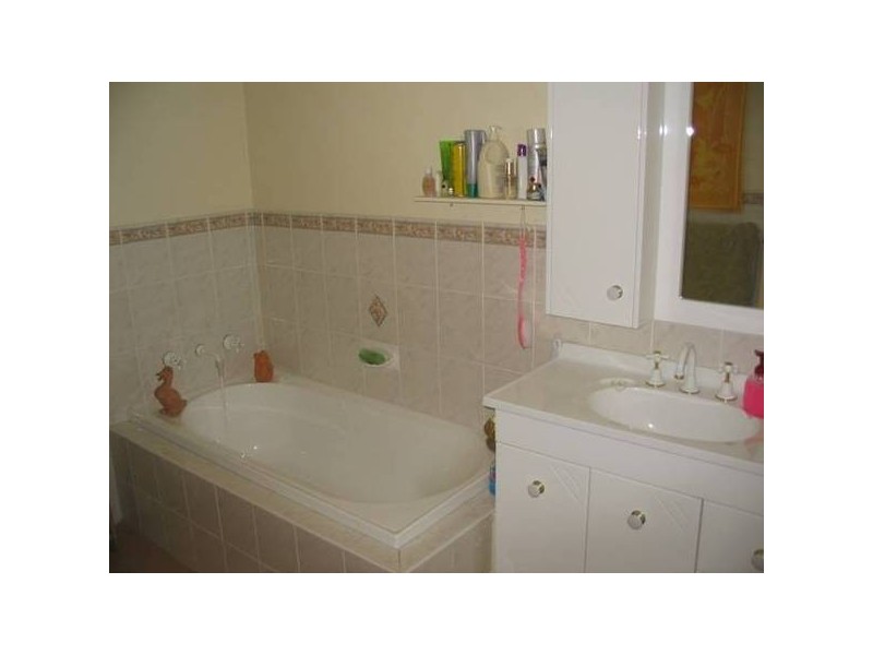 7 Haddon Place, Picton NSW 2571