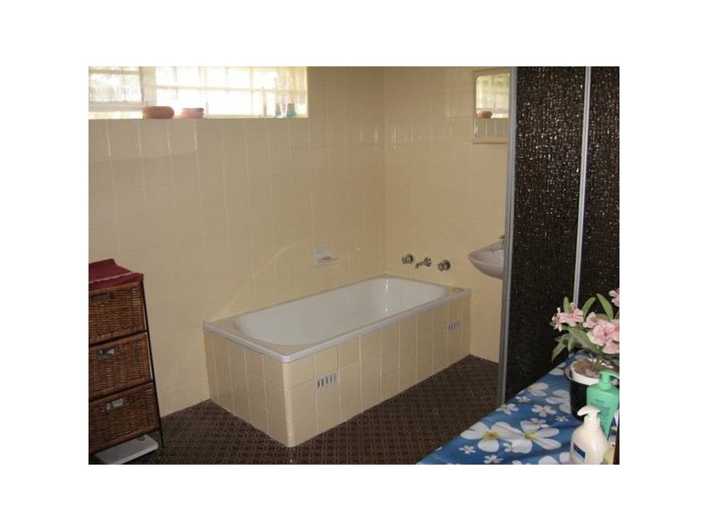 1 Robyn Place, Tahmoor NSW 2573
