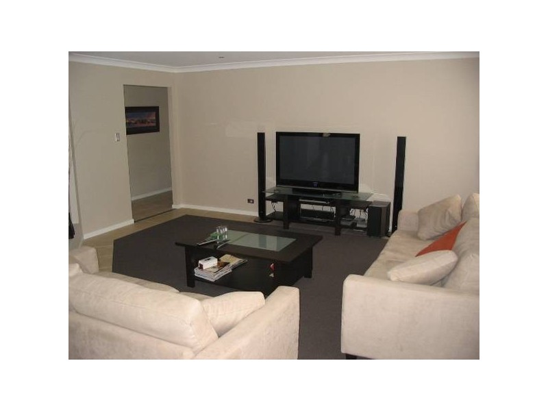 6 Hereford Way, Picton NSW 2571