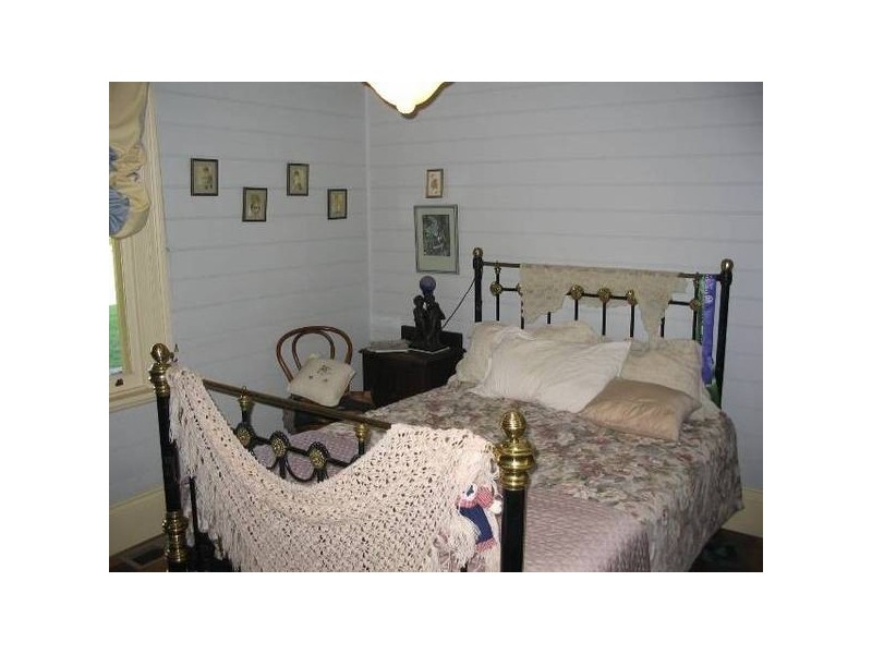 18 Antill Street, Picton NSW 2571