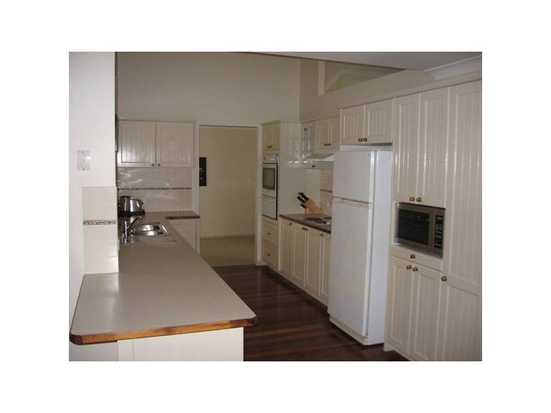 Yerrinbool NSW 2575