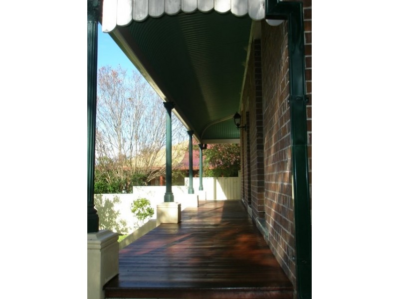 39 Lumsdaine Street, Picton NSW 2571