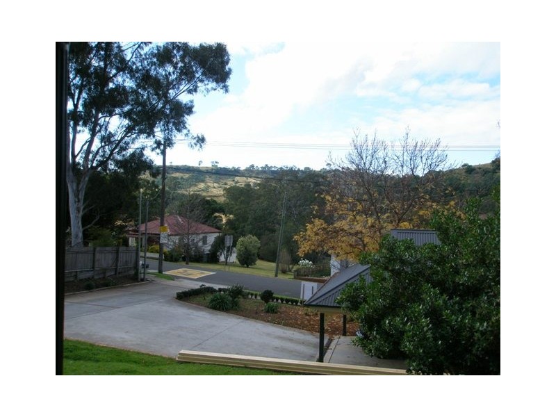 39 Lumsdaine Street, Picton NSW 2571