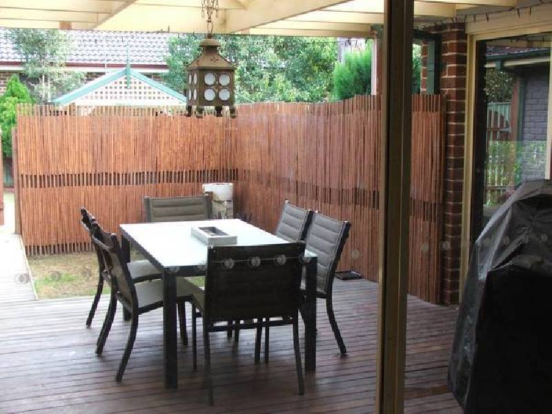 8 Garbutt Place, Oakdale NSW 2570