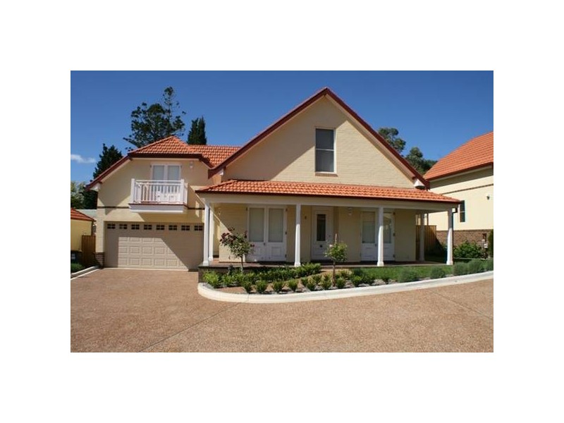 2/253-255 Argyle Street, Picton NSW 2571