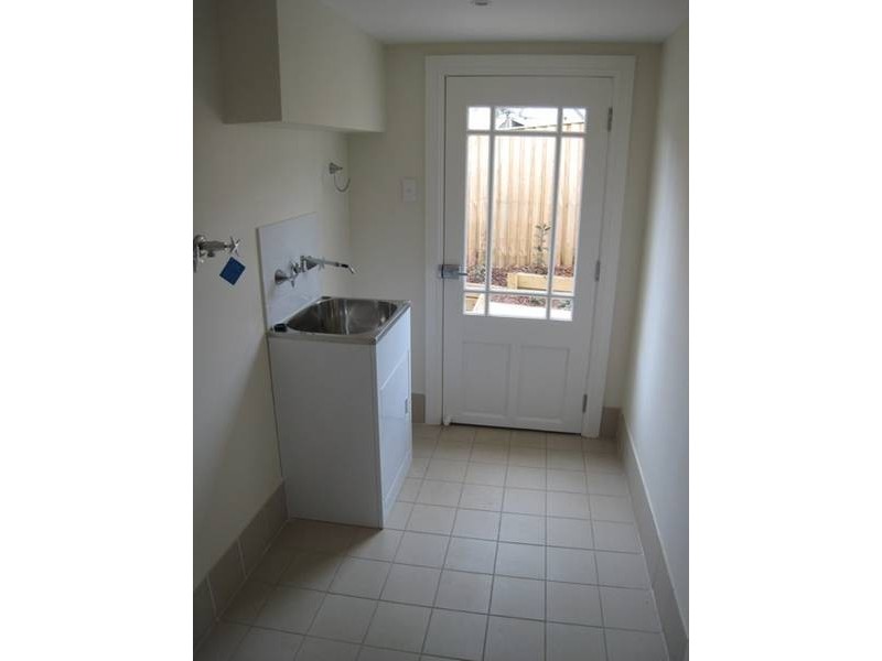 3/253-255 Argyle Street, Picton NSW 2571