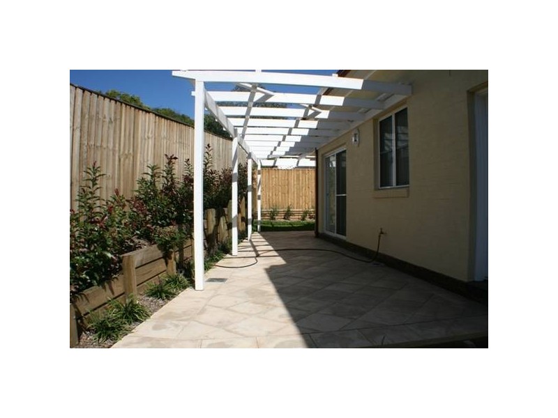 3/253-255 Argyle Street, Picton NSW 2571