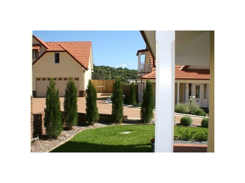 3/253-255 Argyle Street, Picton NSW 2571