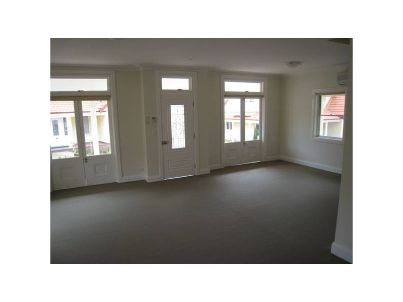 4/253-255 Argyle Street, Picton NSW 2571