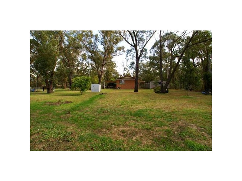 130 Station Street, Thirlmere NSW 2572