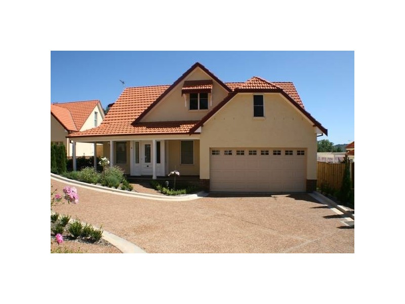 6/253-255 Argyle Street, Picton NSW 2571