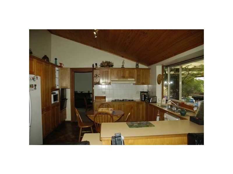 76 Myrtle Creek Avenue, Tahmoor NSW 2573