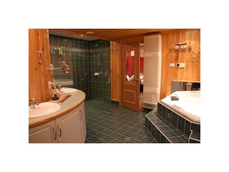 299 Bonds Road, Thirlmere NSW 2572