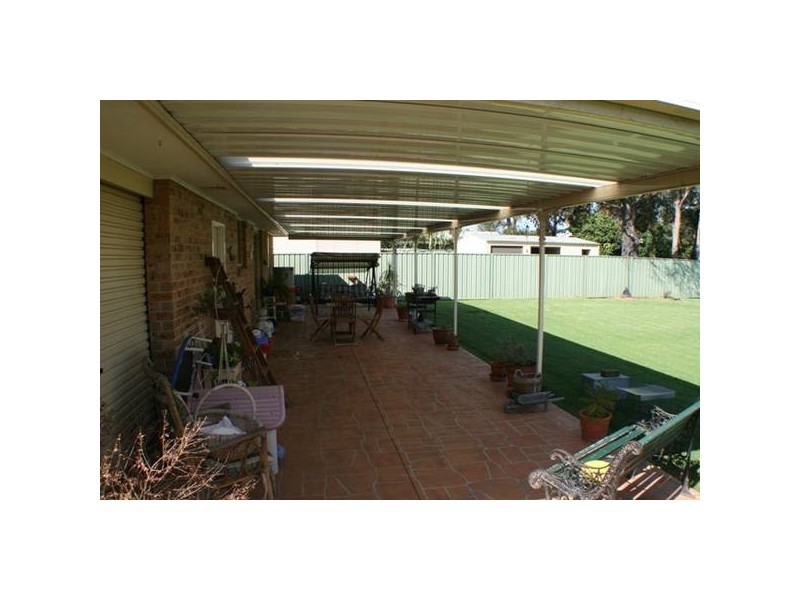 57 Carlton Road, Thirlmere NSW 2572