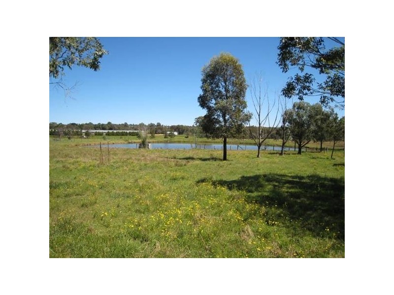 Pheasants Nest NSW 2574